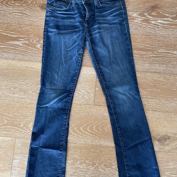 Current/Elliott - Picture 1 of 2